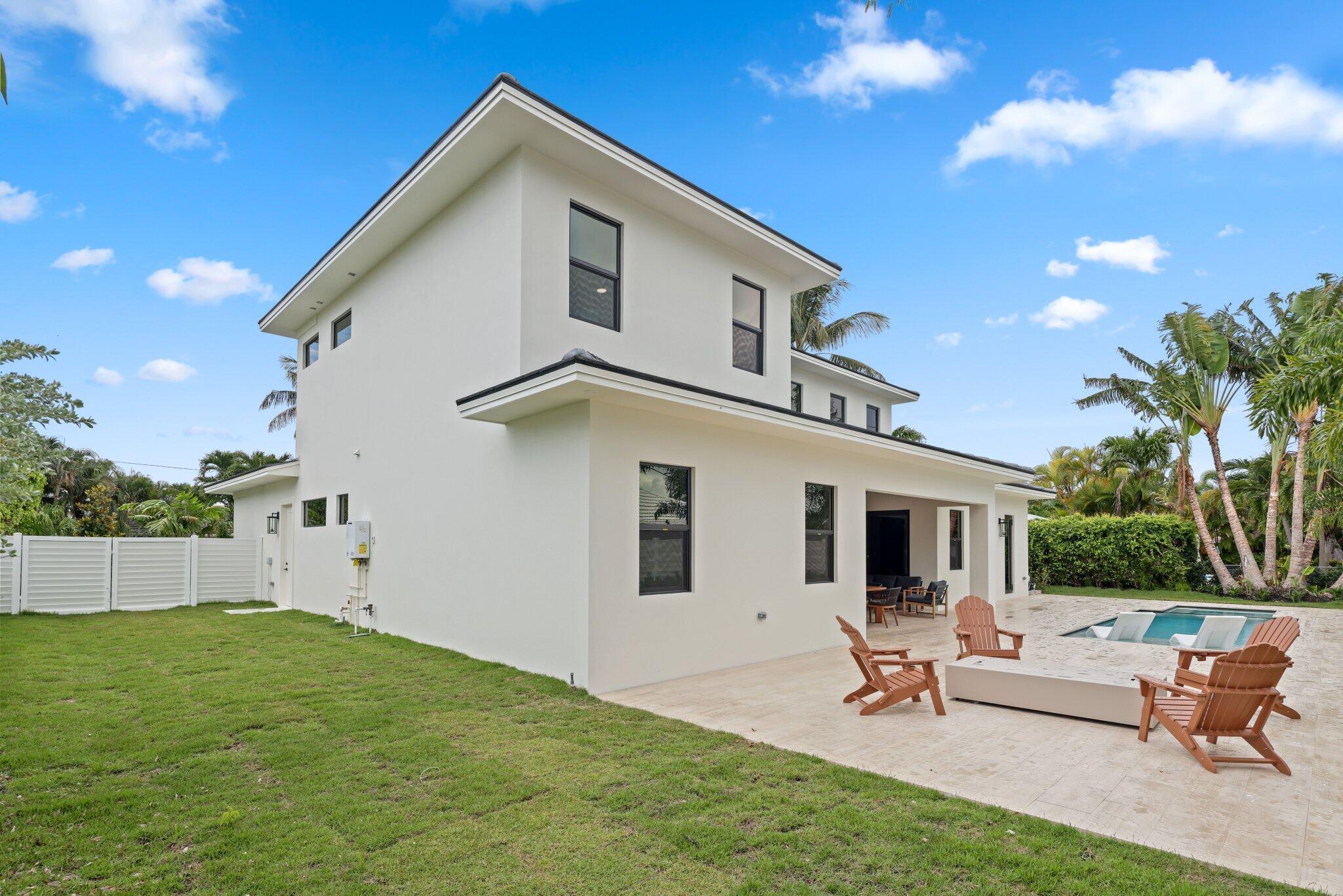 1160 Emerald, Riviera Beach FL 33404