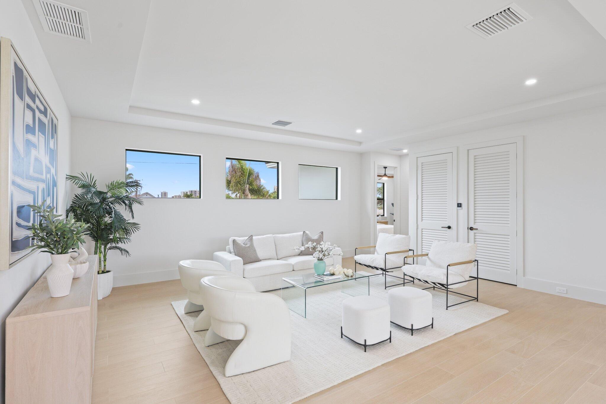 1160 Emerald, Riviera Beach FL 33404
