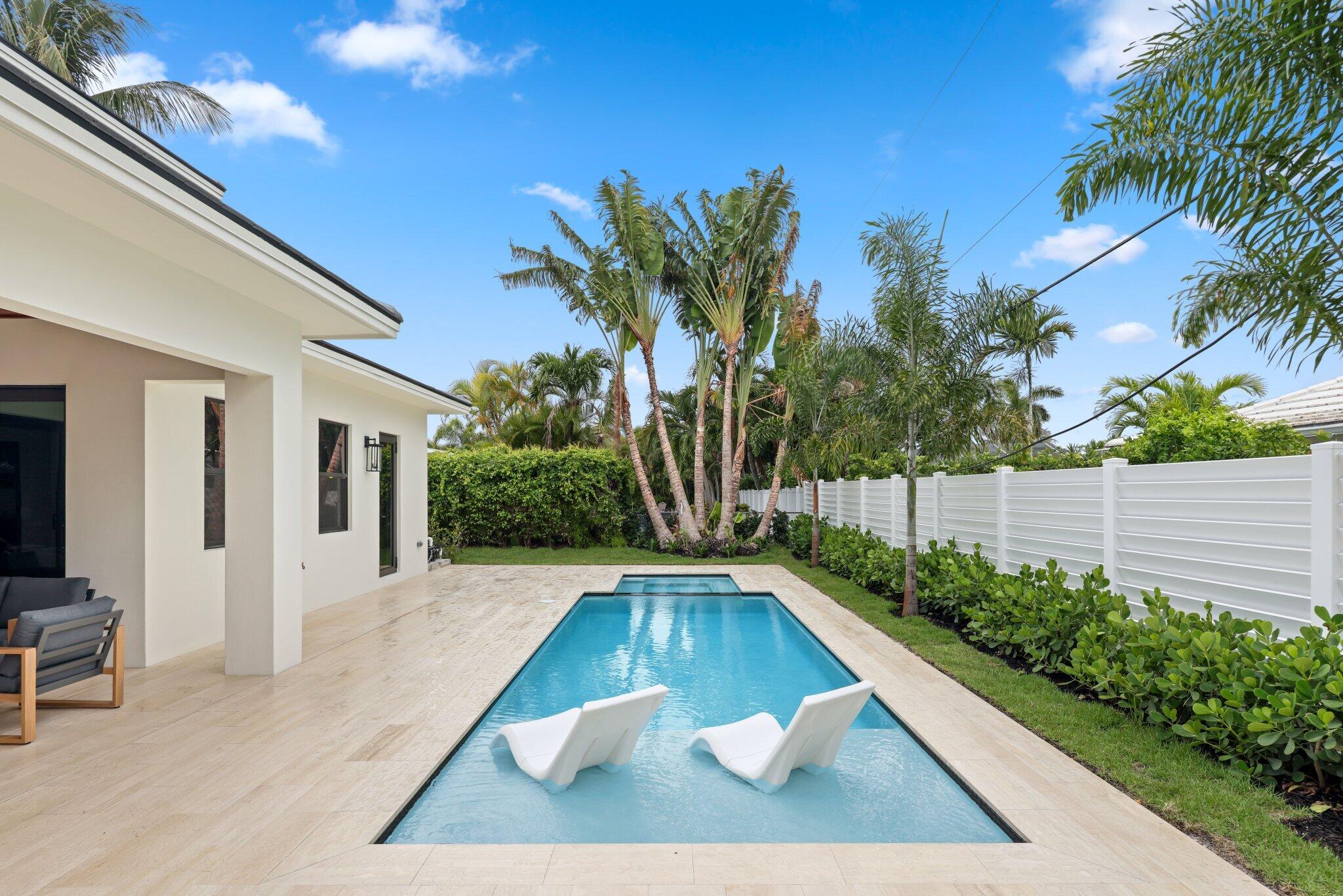 1160 Emerald, Riviera Beach FL 33404