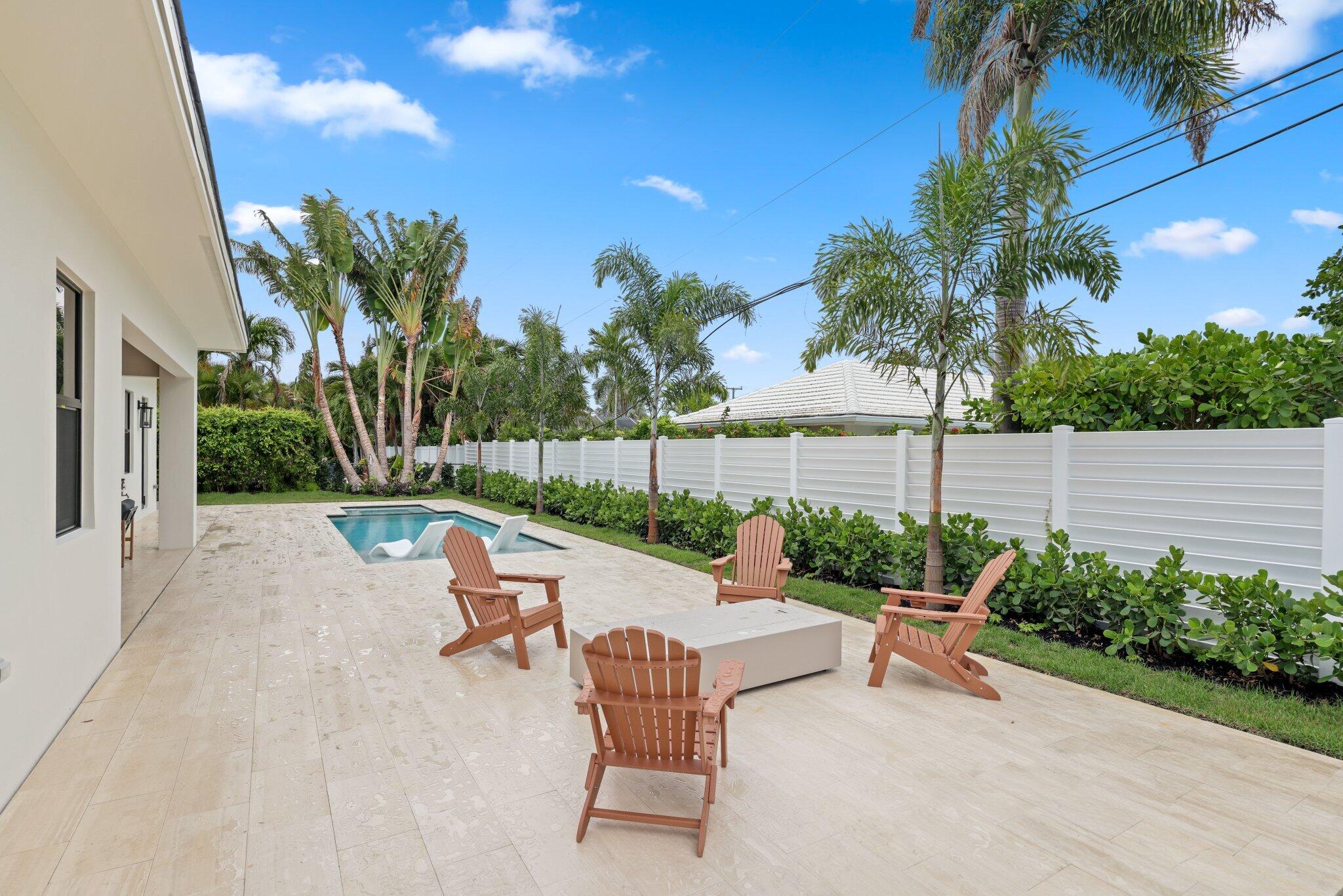 1160 Emerald, Riviera Beach FL 33404