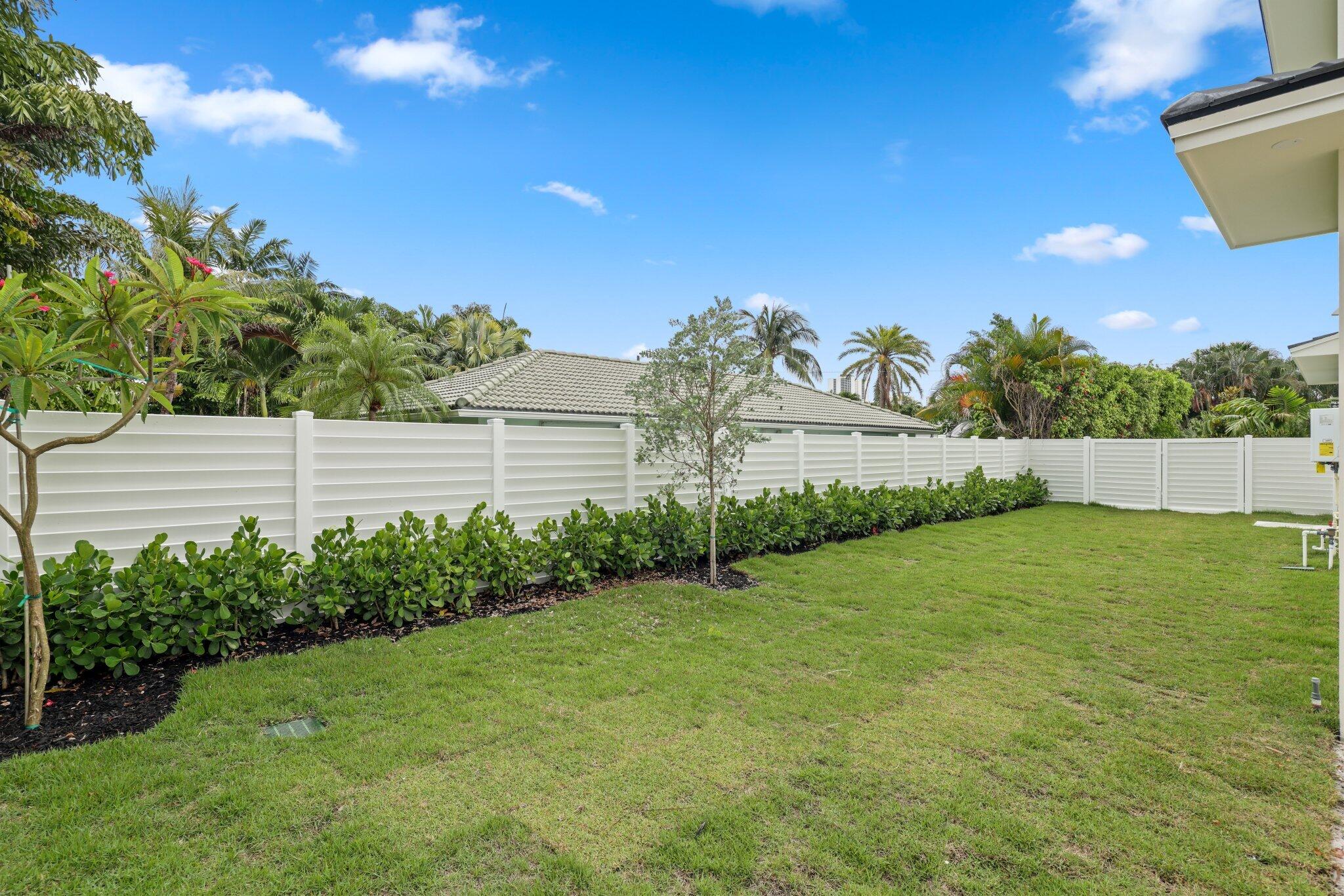 1160 Emerald, Riviera Beach FL 33404