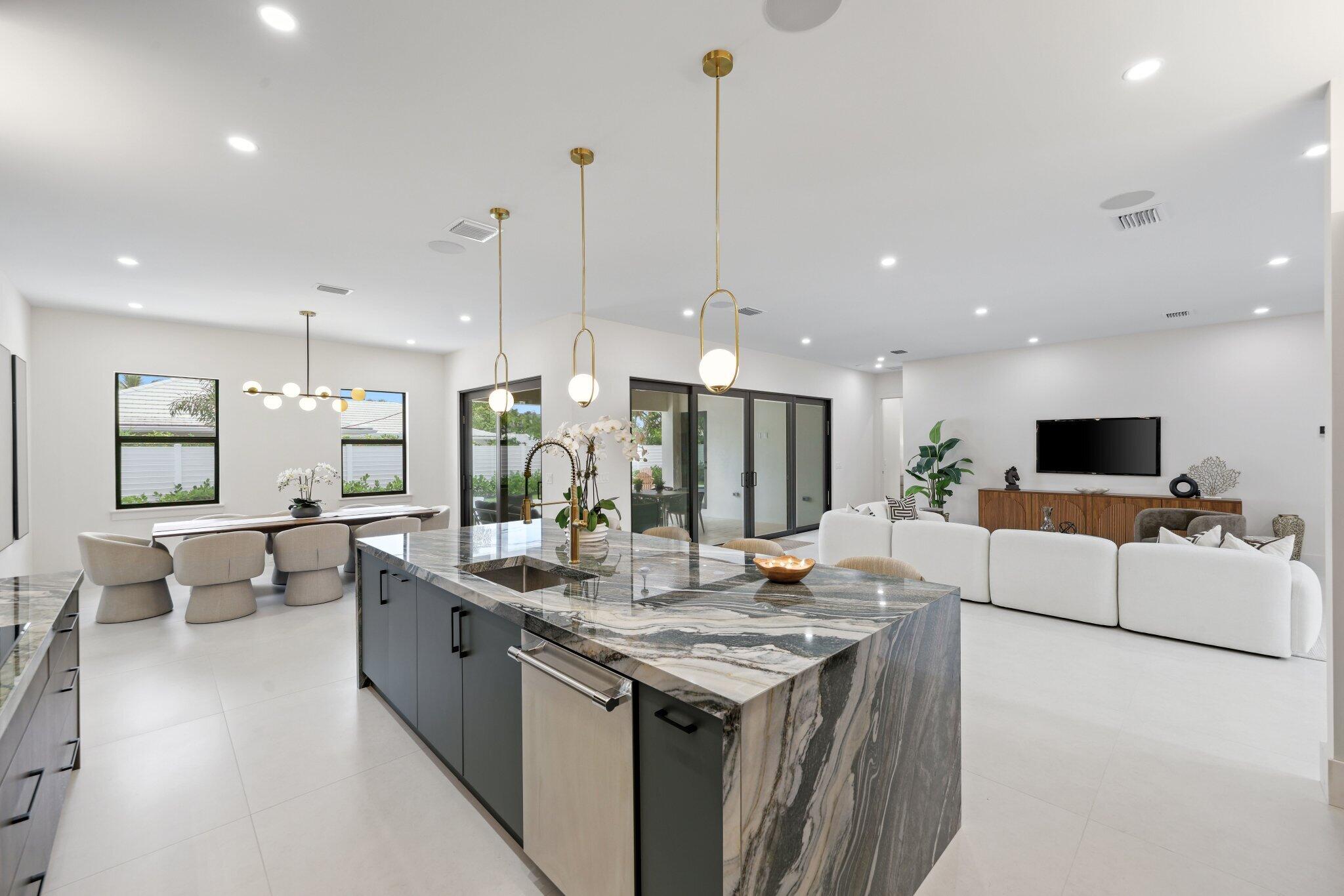 1160 Emerald, Riviera Beach FL 33404