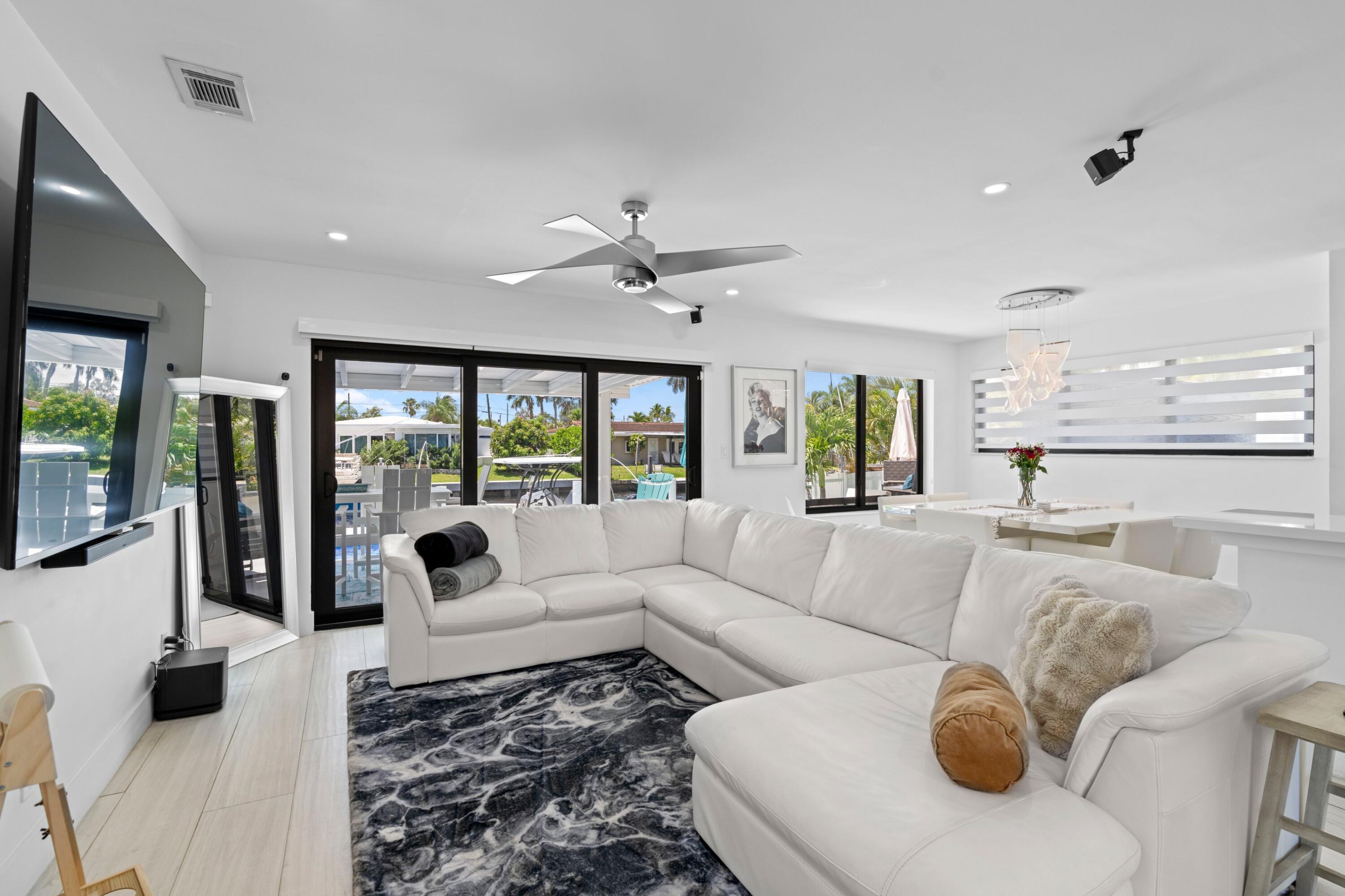 160 SE 12th, Pompano Beach FL 33060