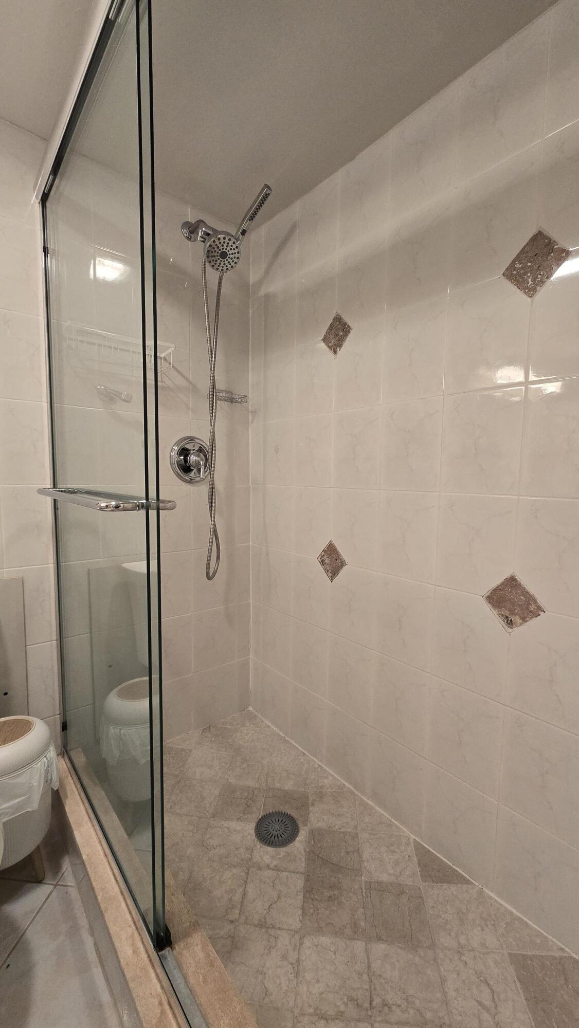 1161 Hillsboro Mile #107, Hillsboro Beach FL 33062