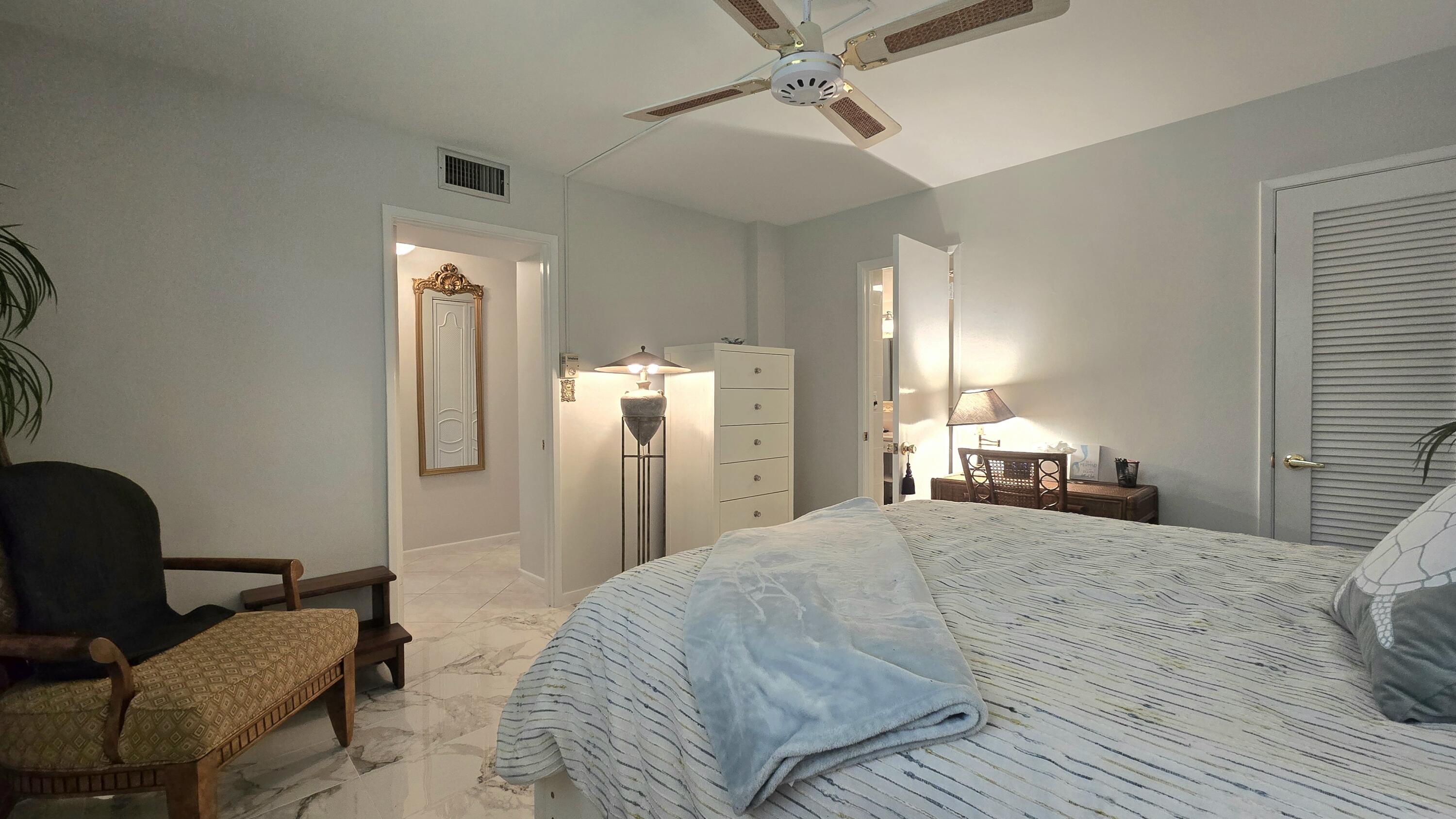 1161 Hillsboro Mile #107, Hillsboro Beach FL 33062