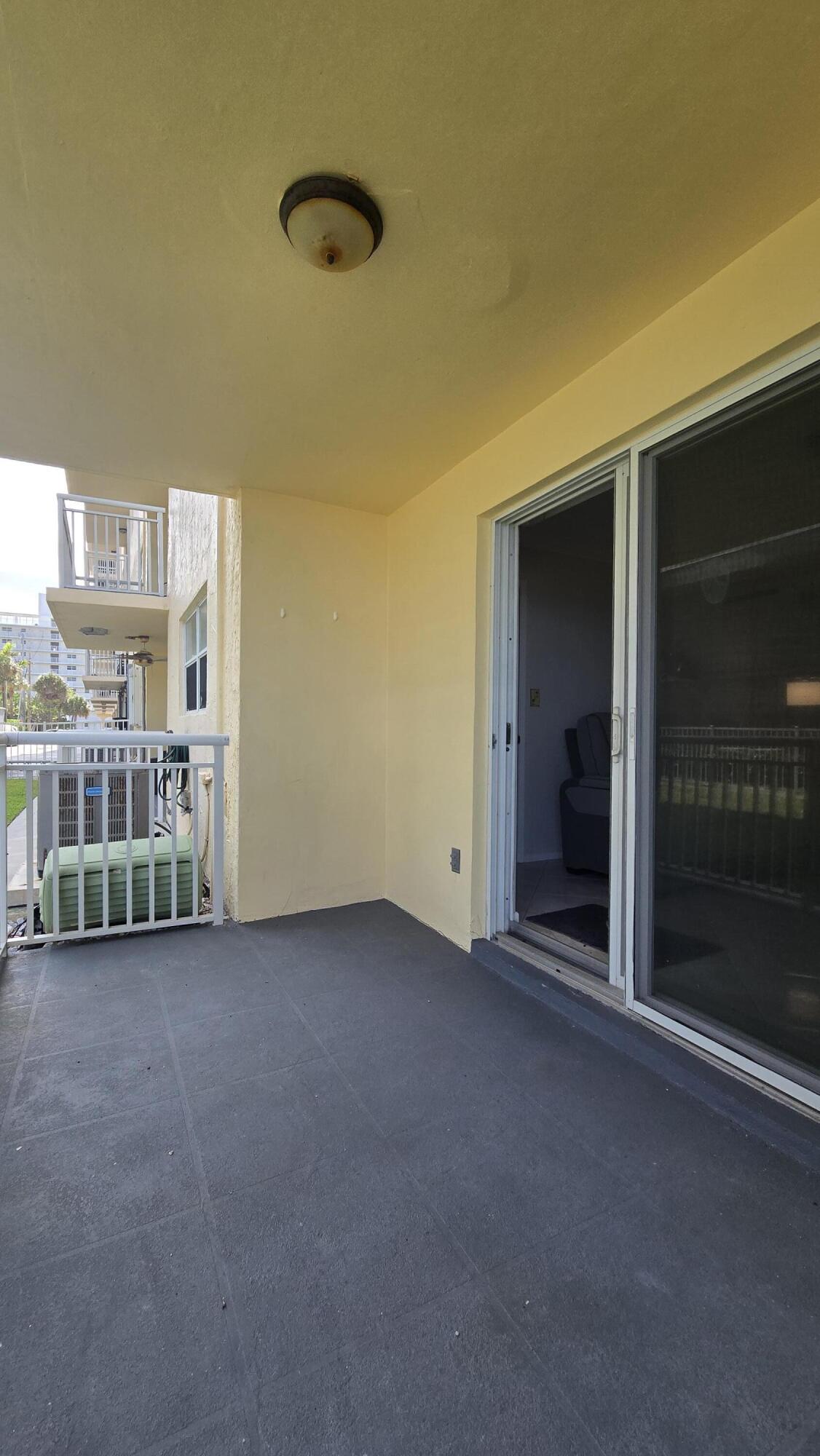 1161 Hillsboro Mile #107, Hillsboro Beach FL 33062