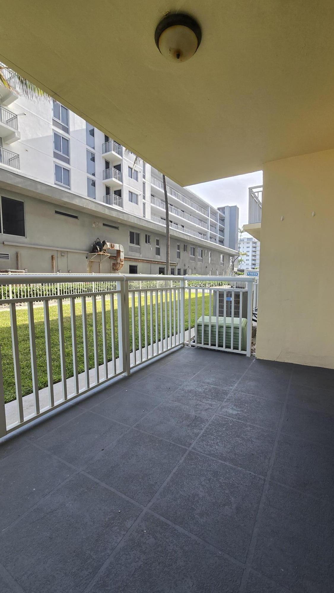 1161 Hillsboro Mile #107, Hillsboro Beach FL 33062