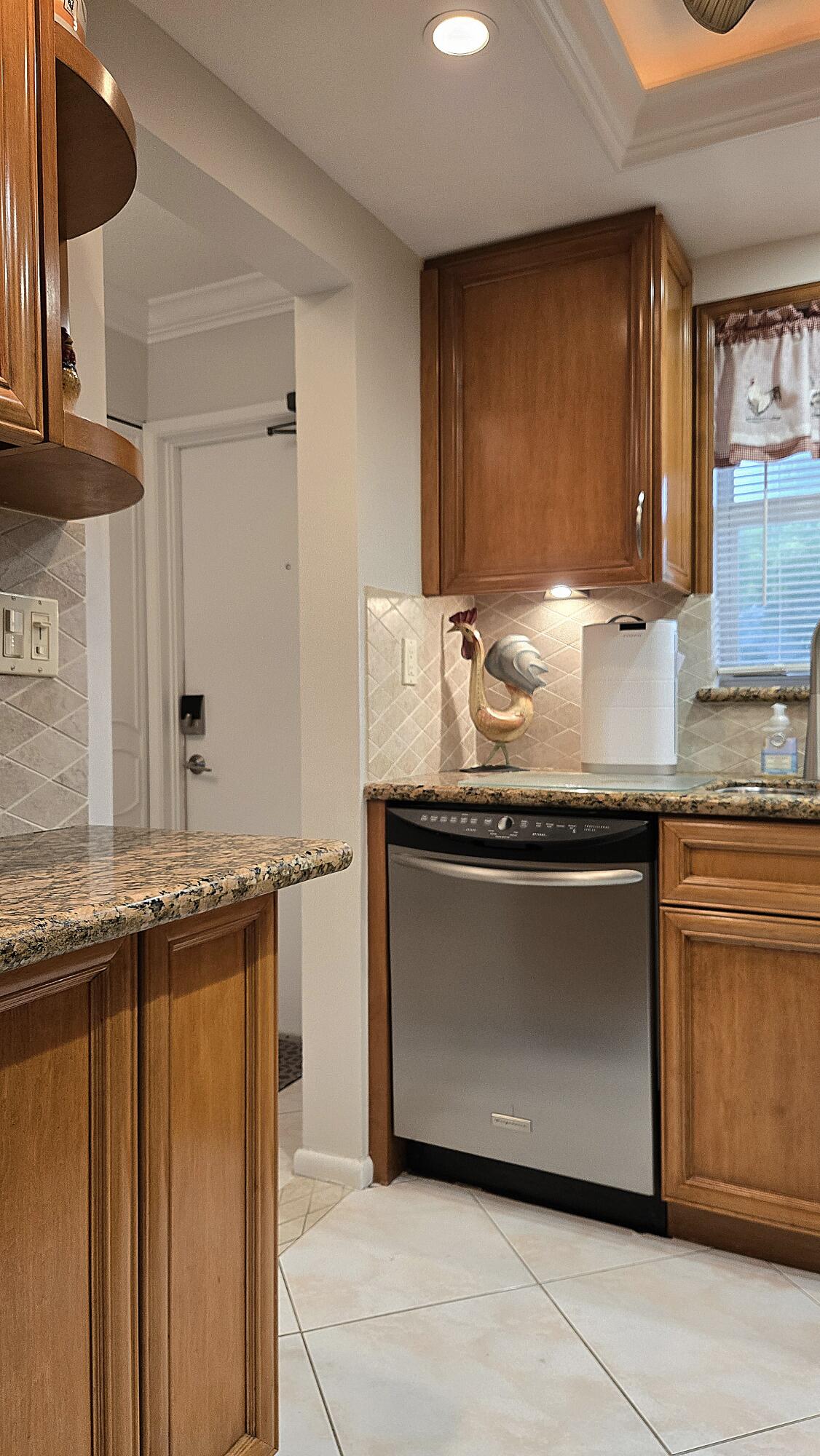 1161 Hillsboro Mile #107, Hillsboro Beach FL 33062
