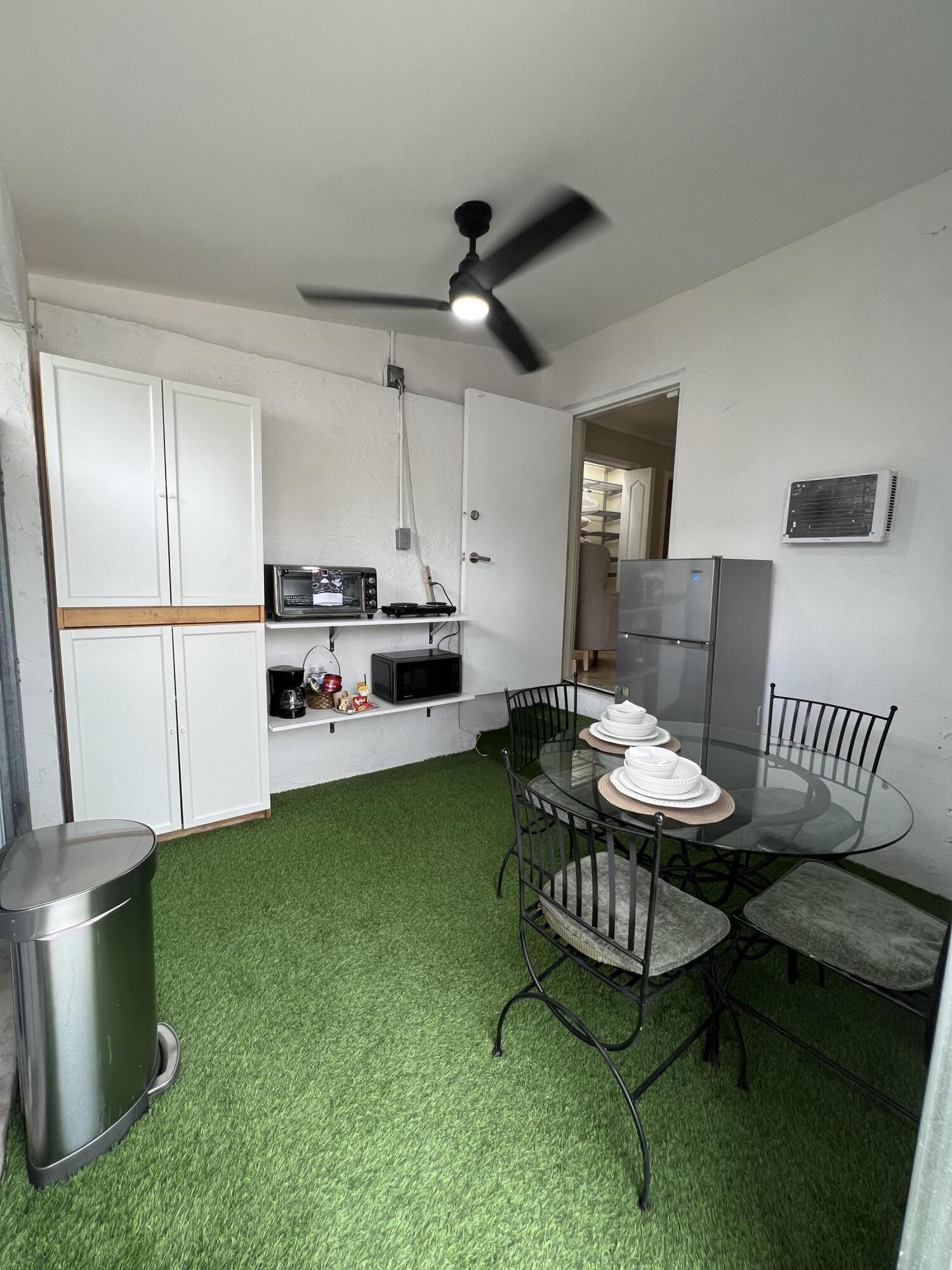 114 SW 57th, Miami FL 33144