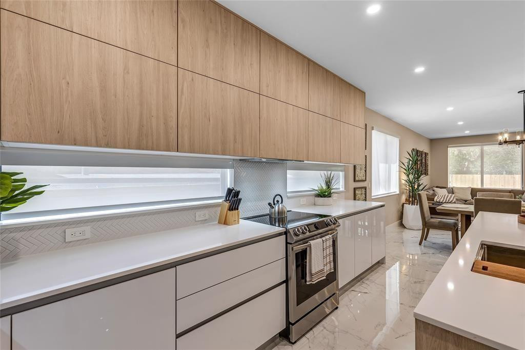 811 SW 10th, Fort Lauderdale FL 33315