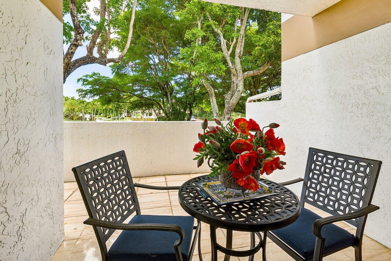 7369 Orangewood #103, Boca Raton FL 33433
