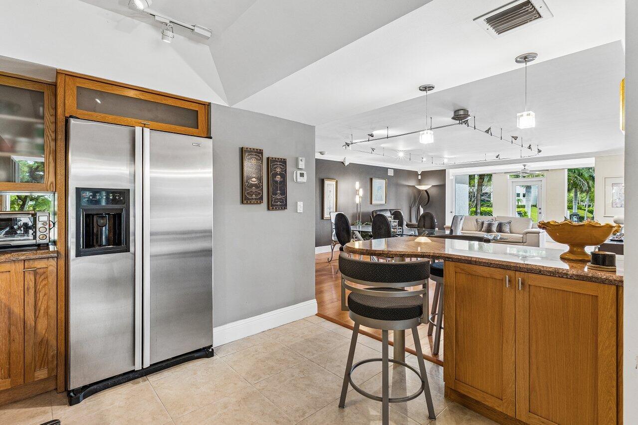 7369 Orangewood #103, Boca Raton FL 33433