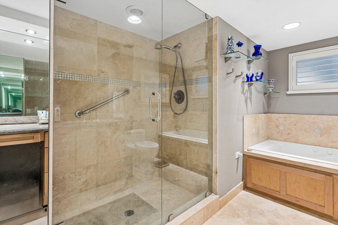 7369 Orangewood #103, Boca Raton FL 33433