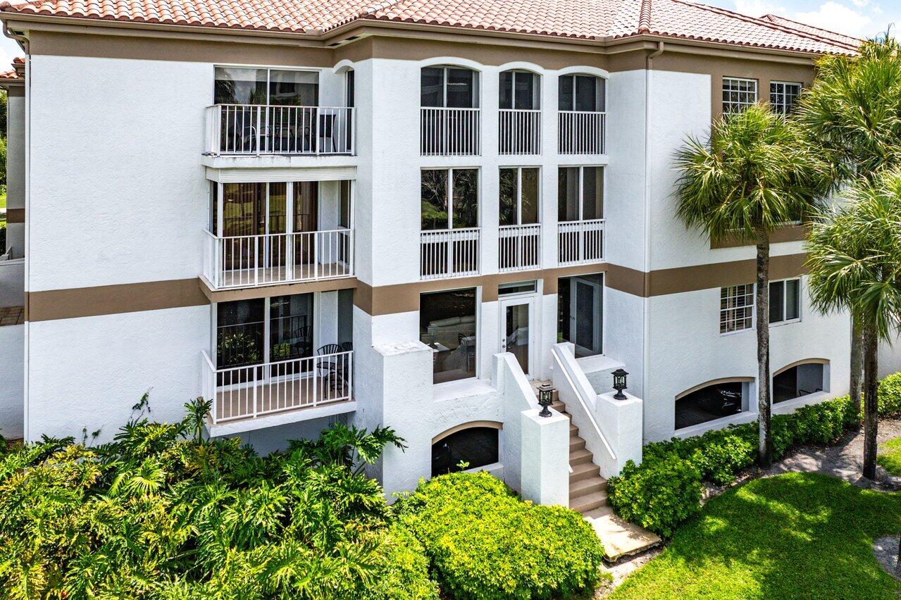 7369 Orangewood #103, Boca Raton FL 33433