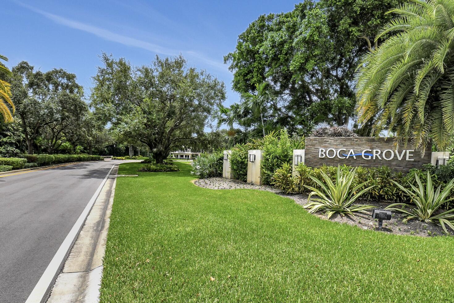 7369 Orangewood #103, Boca Raton FL 33433