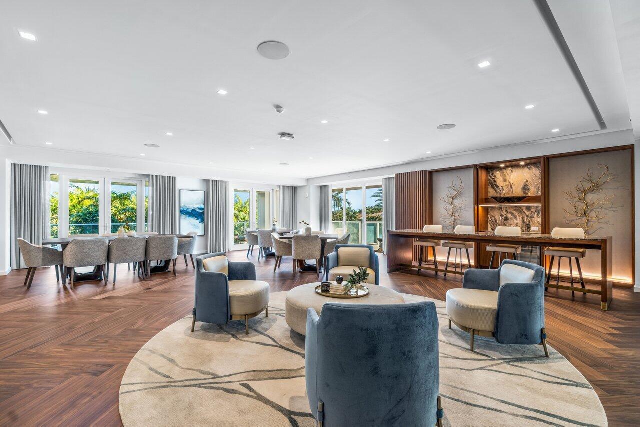 200 SE Mizner #211, Boca Raton FL 33432