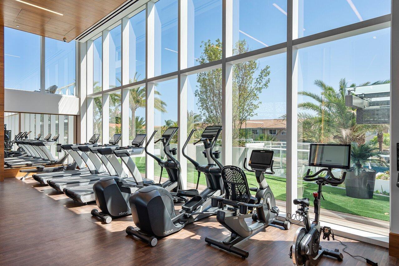 200 SE Mizner #211, Boca Raton FL 33432