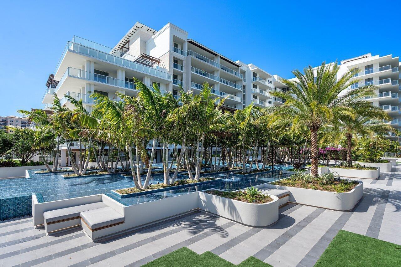 200 SE Mizner #211, Boca Raton FL 33432