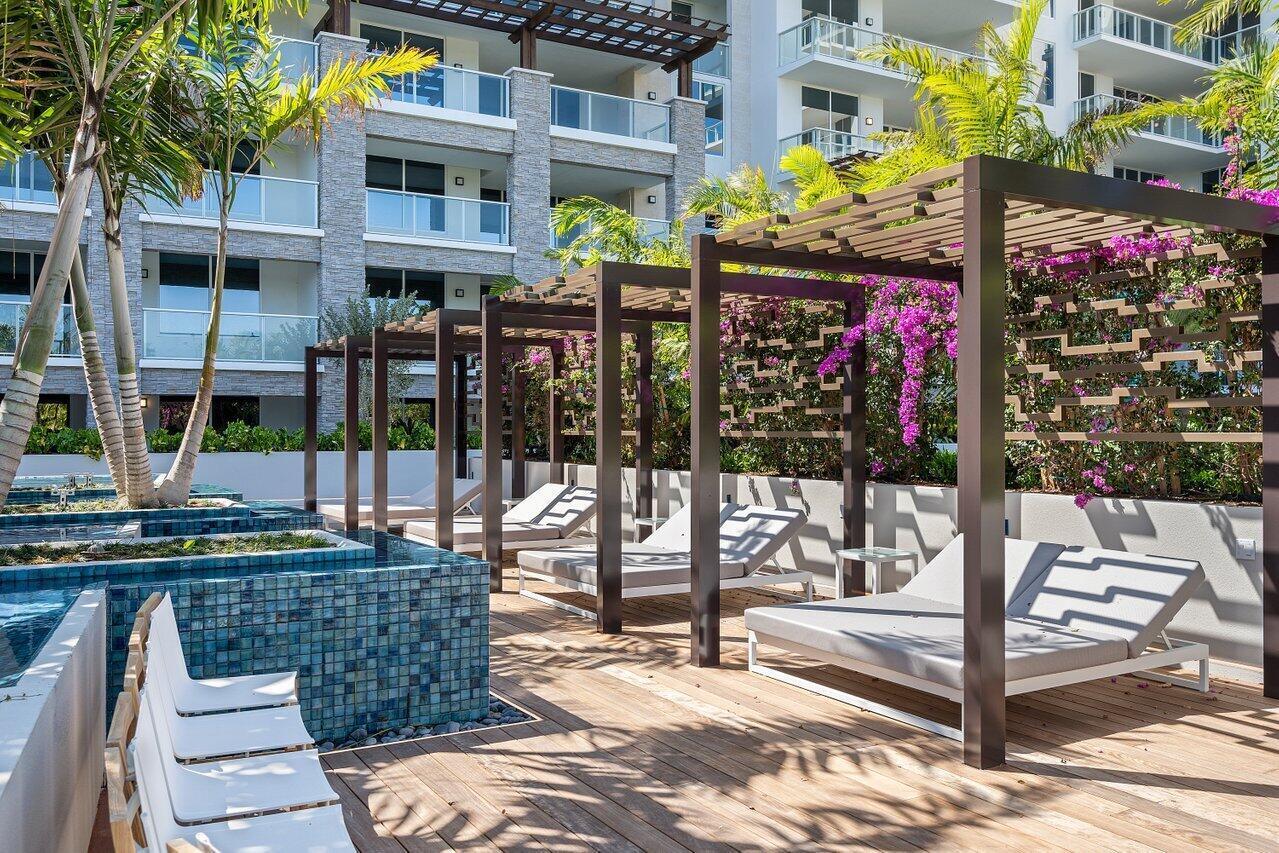 200 SE Mizner #211, Boca Raton FL 33432