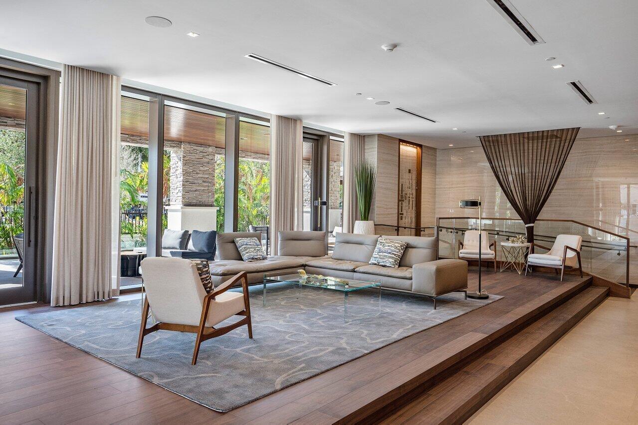 200 SE Mizner #211, Boca Raton FL 33432