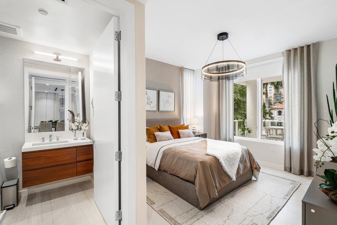 200 SE Mizner #211, Boca Raton FL 33432
