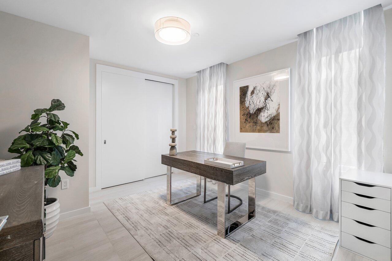 200 SE Mizner #211, Boca Raton FL 33432