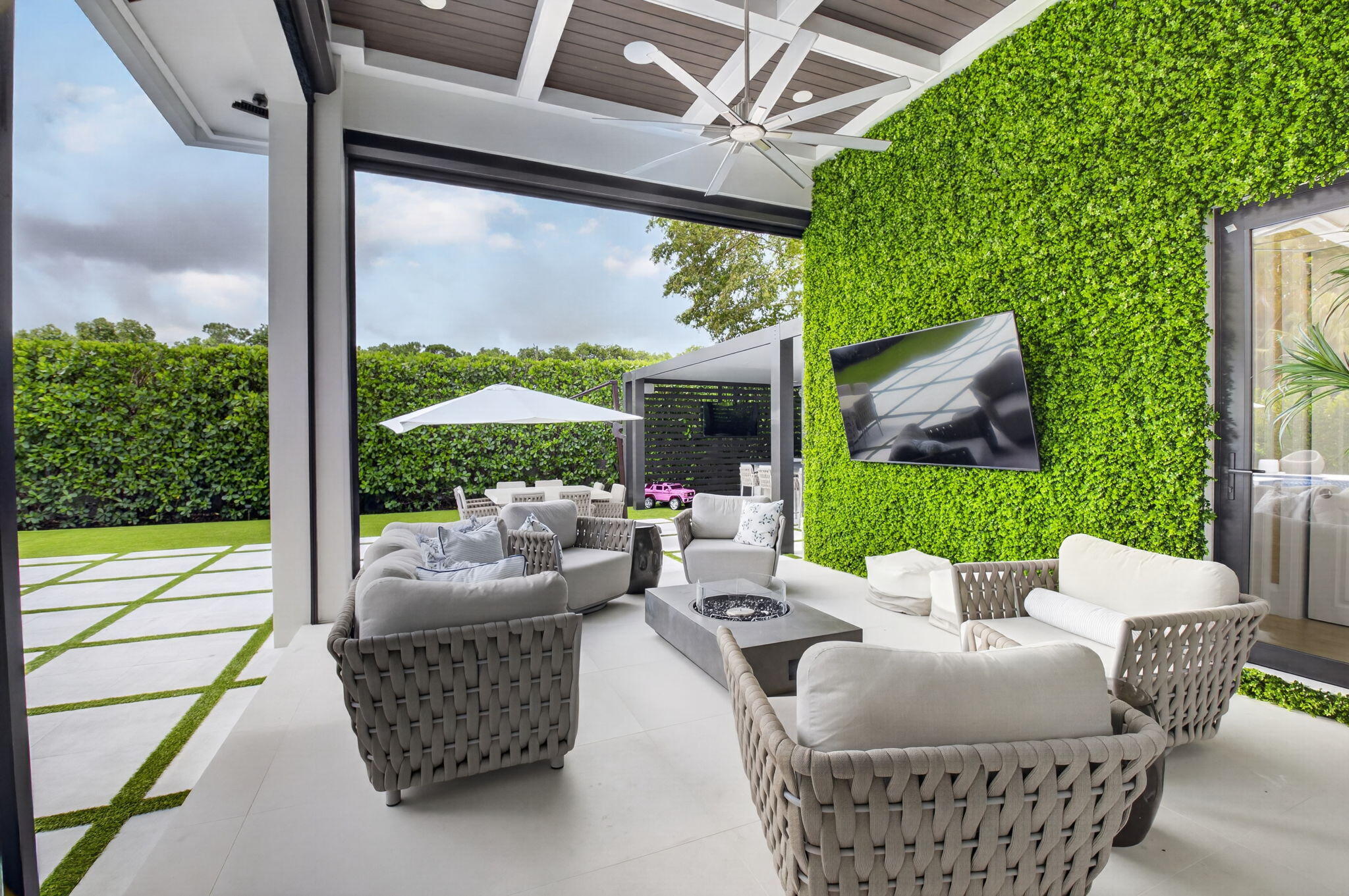 3954 NW 52nd, Boca Raton FL 33496