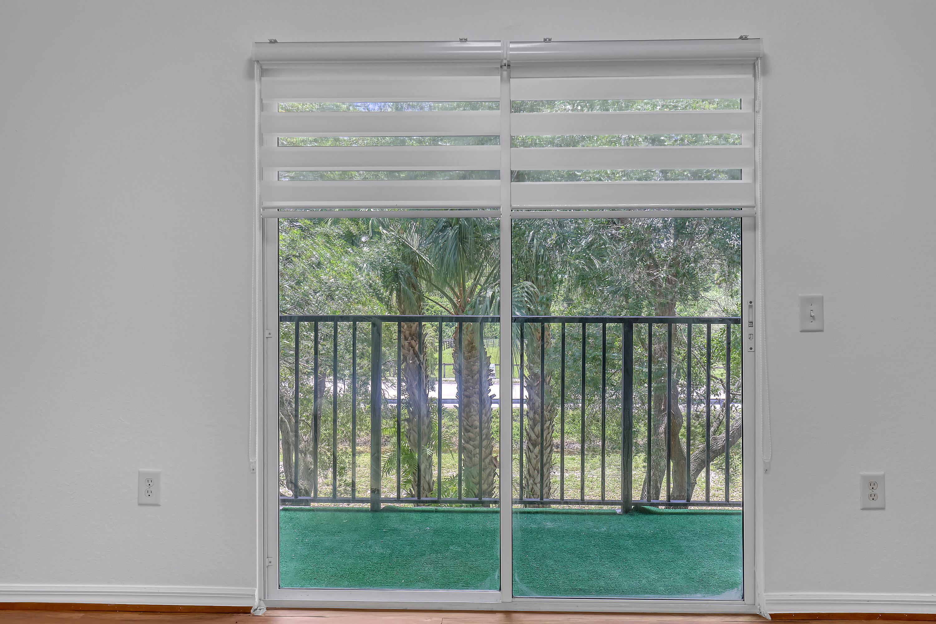 340 Crestwood #302, Royal Palm Beach FL 33411