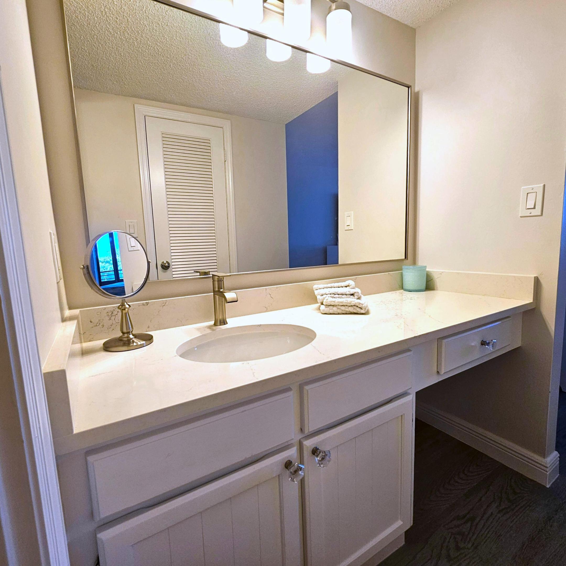 1357 NE Ocean #215, Stuart FL 34996