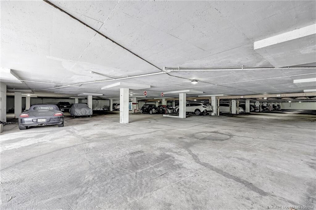 1357 NE Ocean #215, Stuart FL 34996