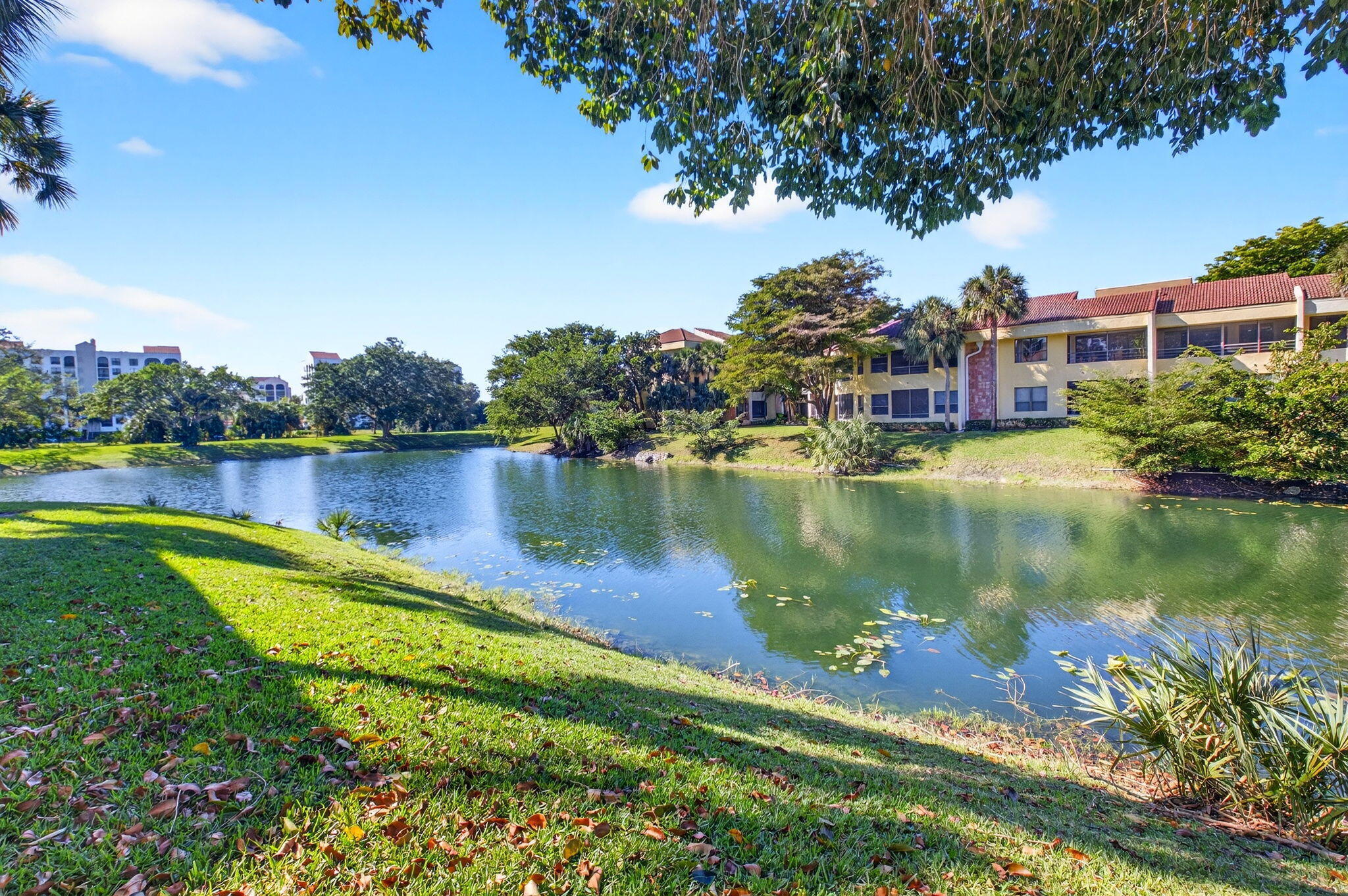 7484 La Paz #103, Boca Raton FL 33433
