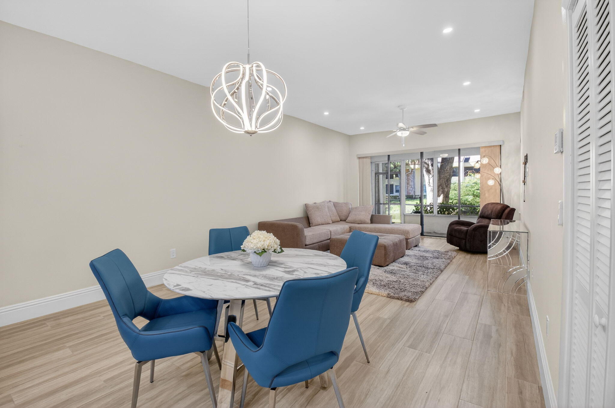7484 La Paz #103, Boca Raton FL 33433