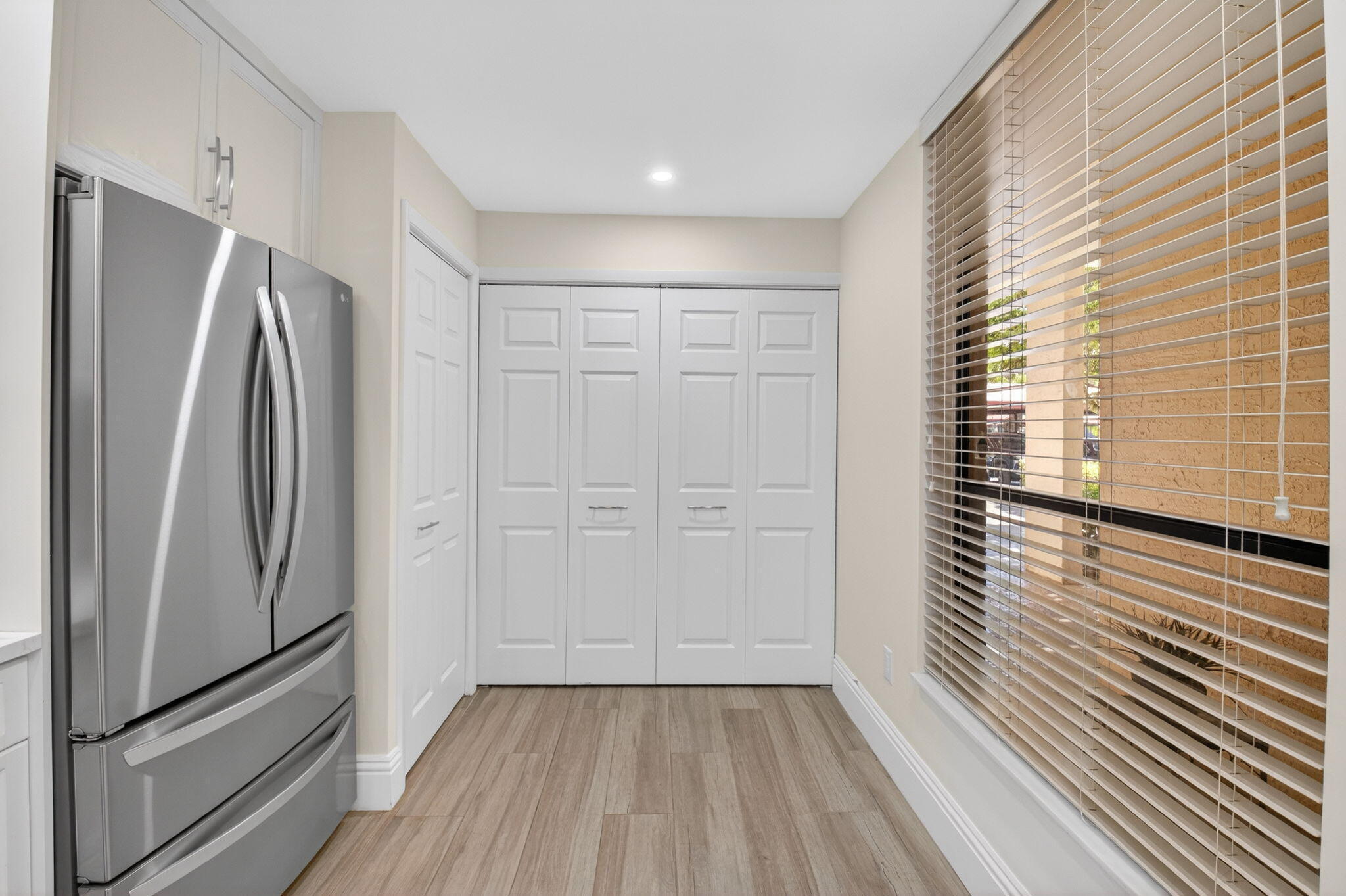 7484 La Paz #103, Boca Raton FL 33433