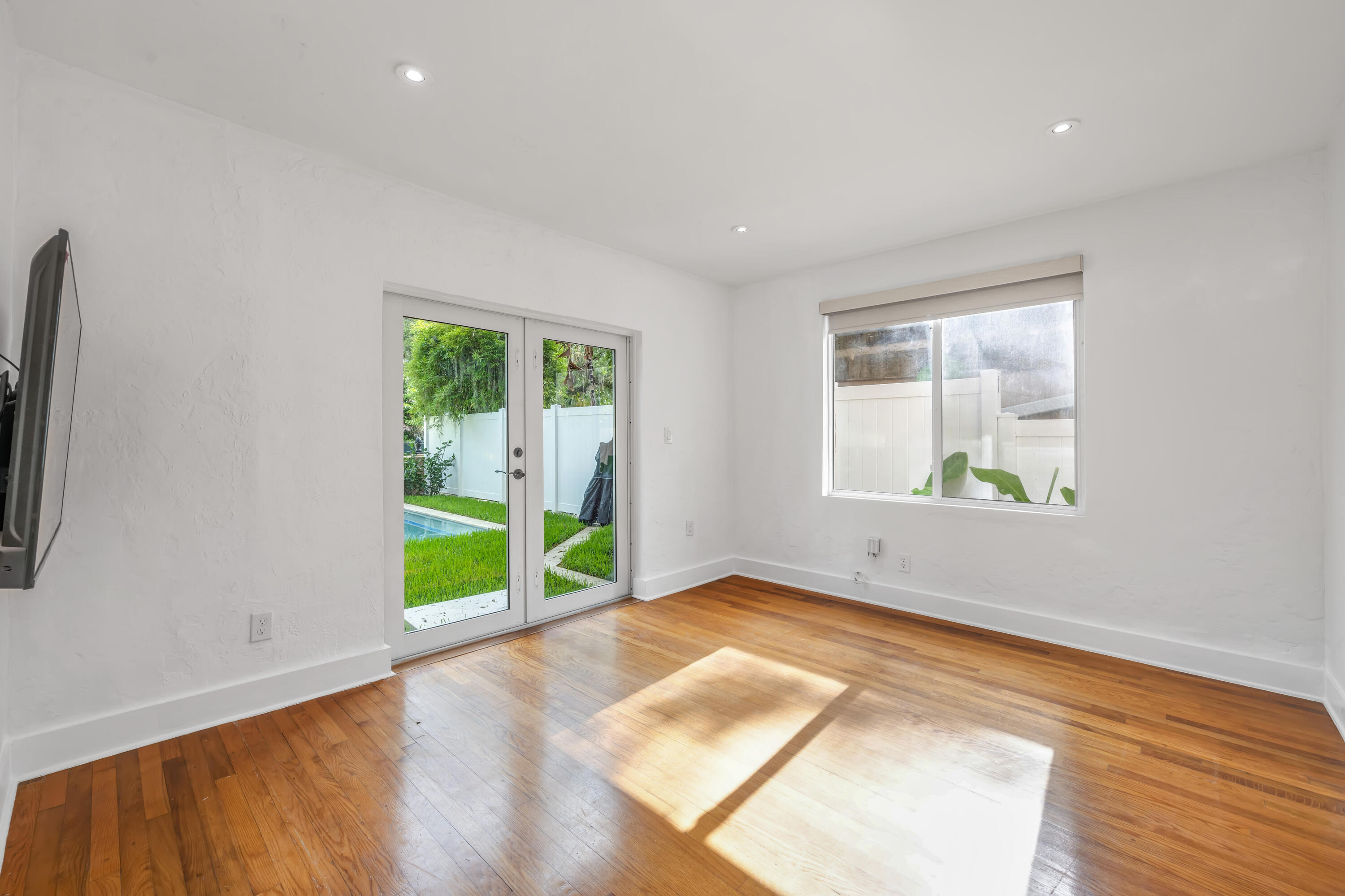 1612 SE 2nd, Fort Lauderdale FL 33301