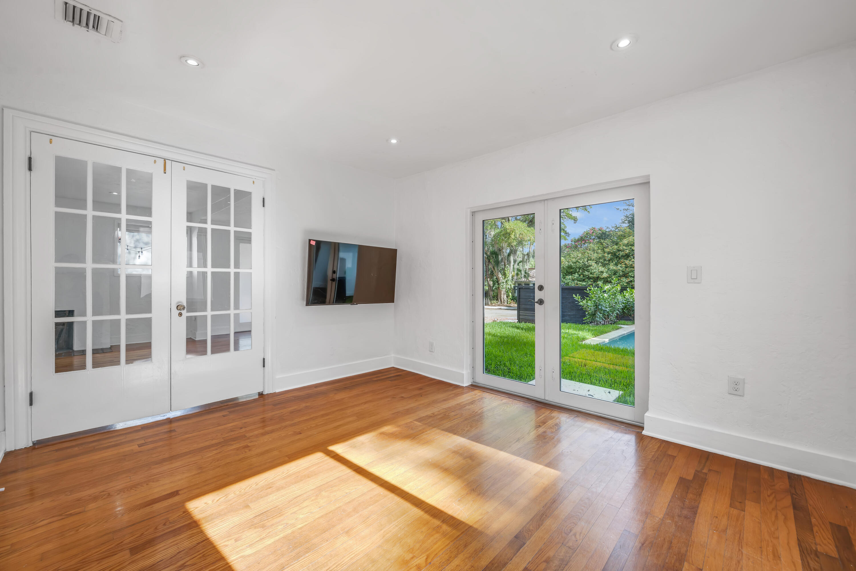 1612 SE 2nd, Fort Lauderdale FL 33301
