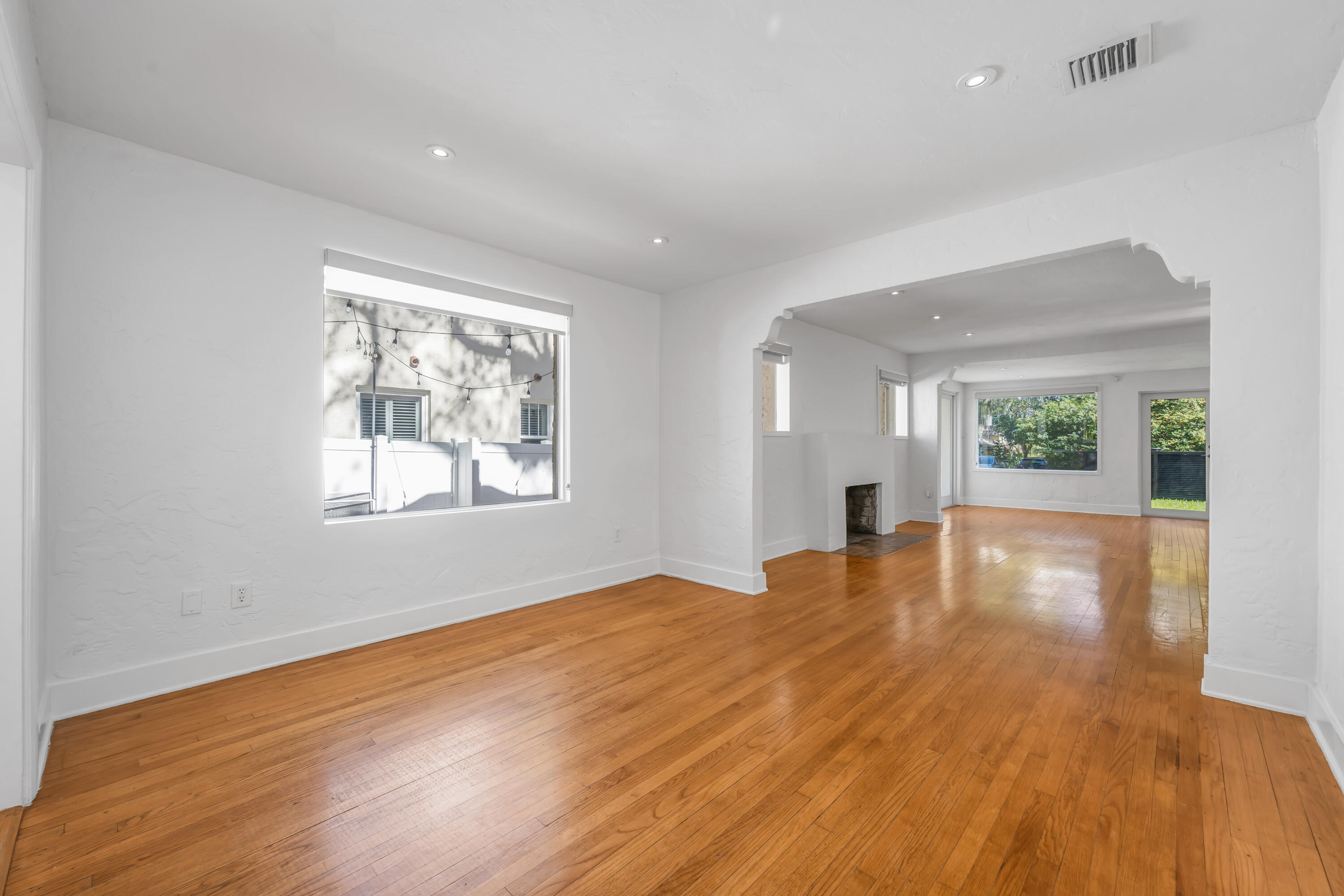 1612 SE 2nd, Fort Lauderdale FL 33301
