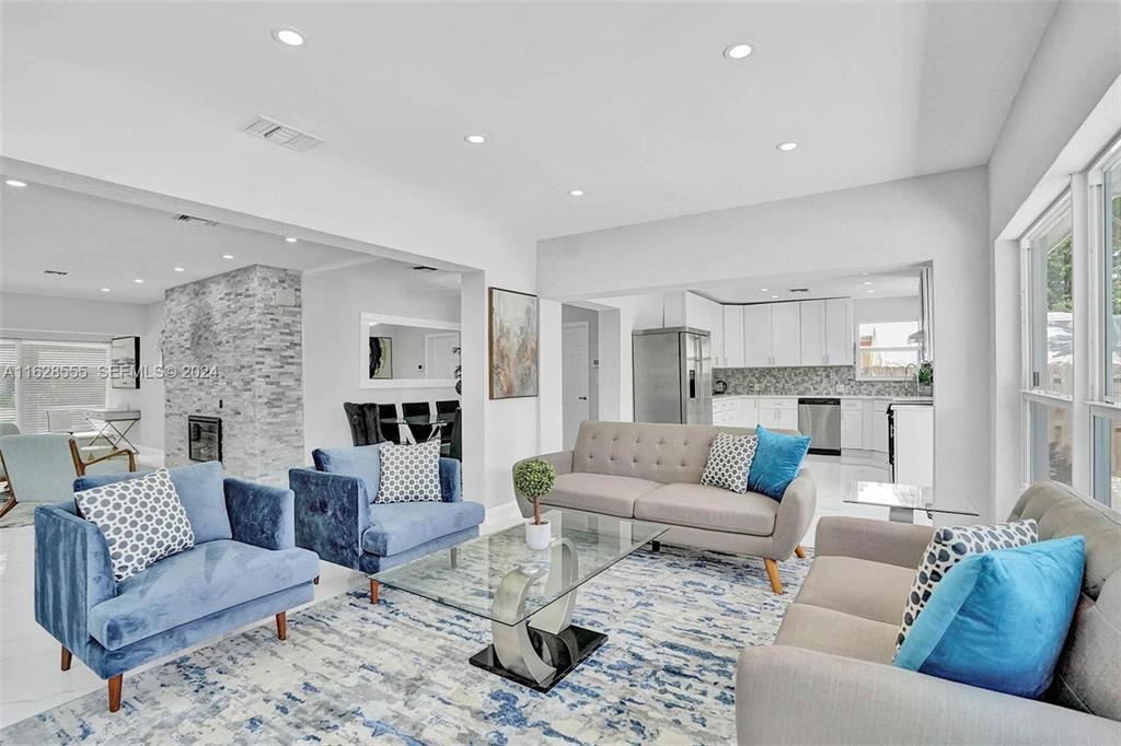 3421 Dover, Pompano Beach FL 33062