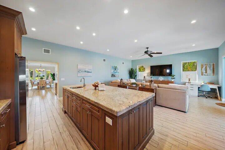 500 Sunrise, Juno Beach FL 33408