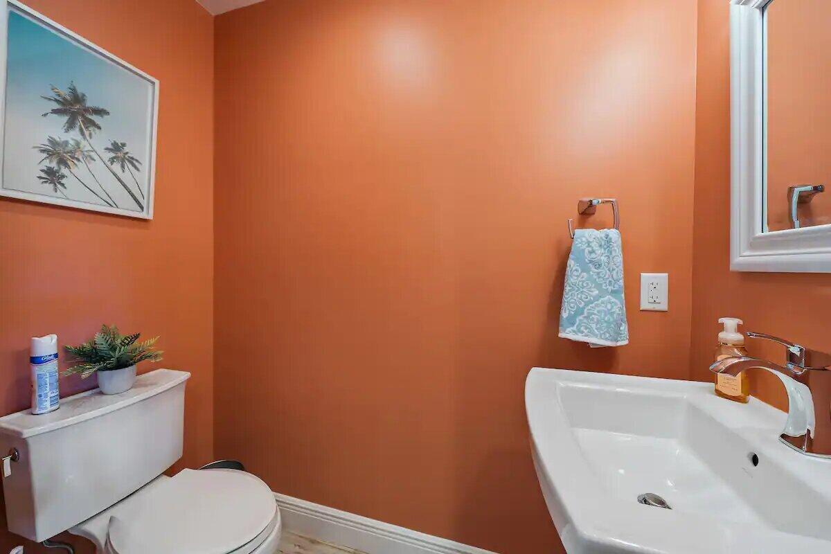 500 Sunrise, Juno Beach FL 33408