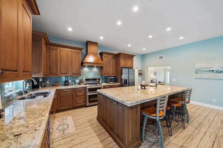 500 Sunrise, Juno Beach FL 33408