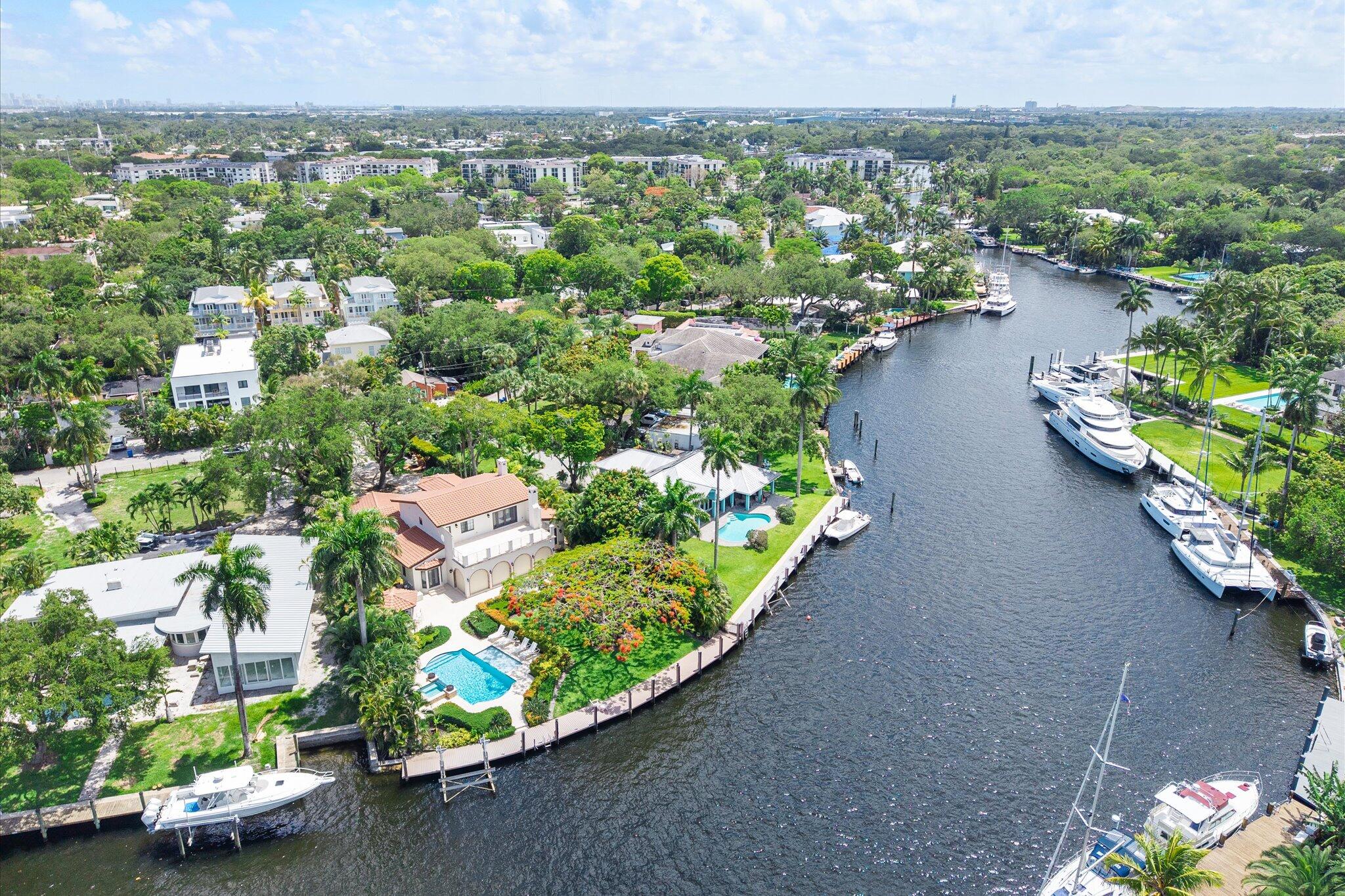 1001 Coconut #1001, Fort Lauderdale FL 33315