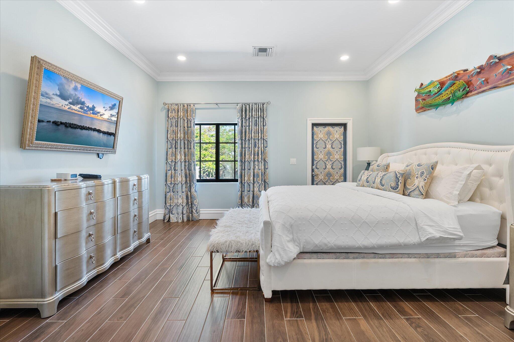 1001 Coconut #1001, Fort Lauderdale FL 33315