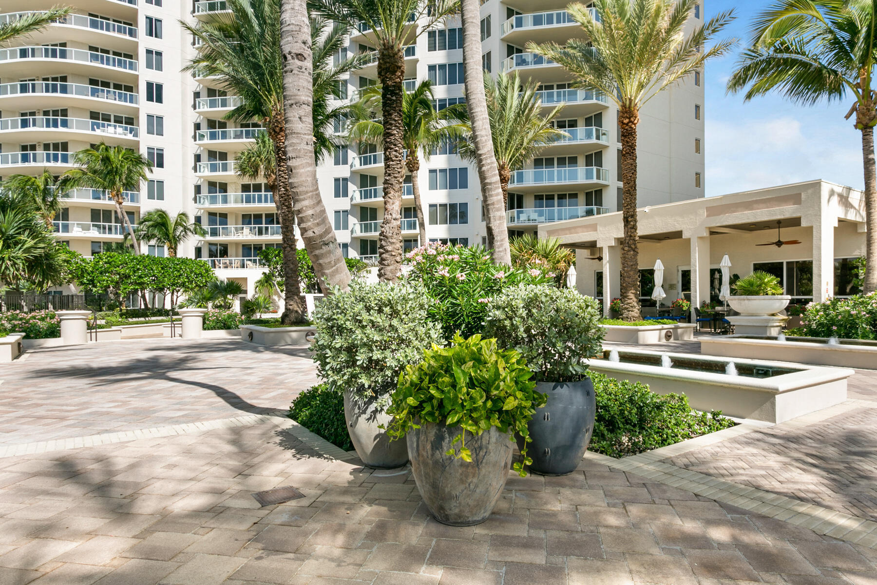 2700 N Ocean #501a, Singer Island FL 33404