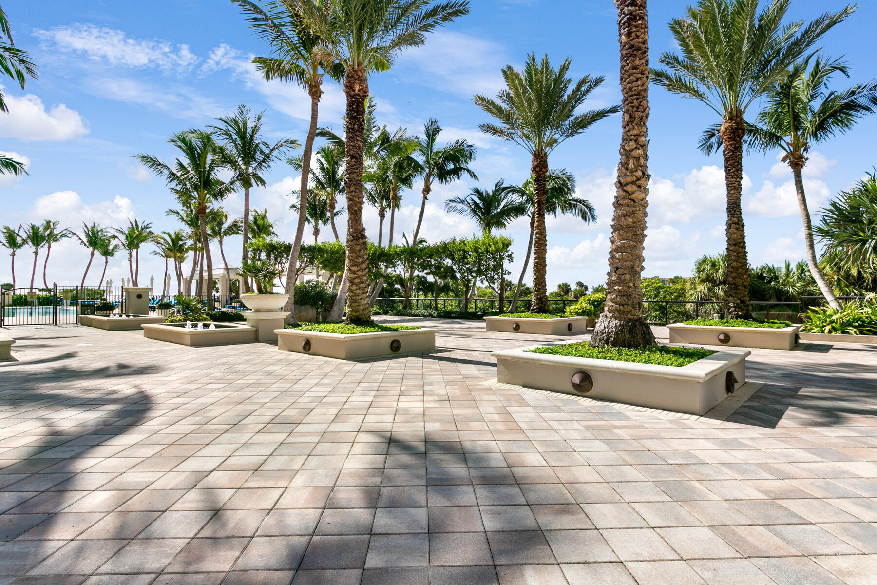 2700 N Ocean #501a, Singer Island FL 33404