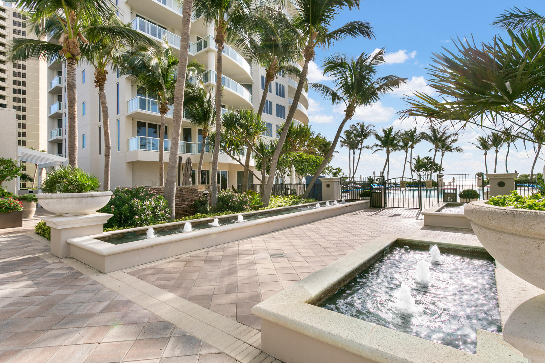 2700 N Ocean #501a, Singer Island FL 33404