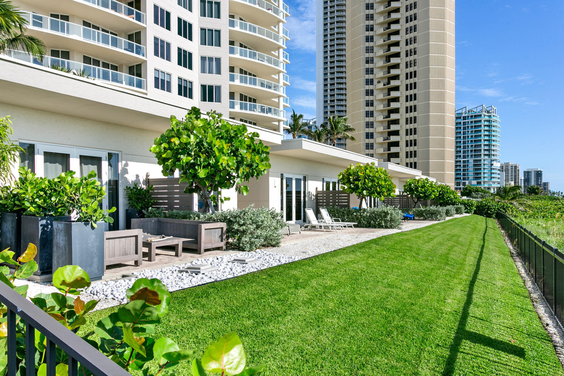 2700 N Ocean #501a, Singer Island FL 33404