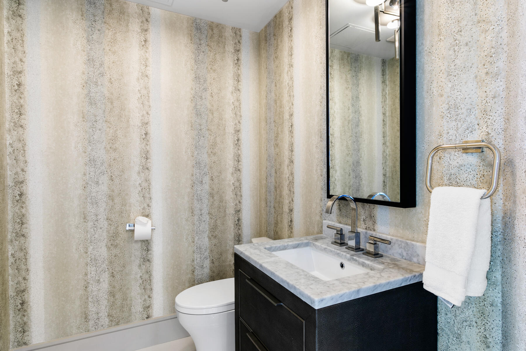 2700 N Ocean #501a, Singer Island FL 33404