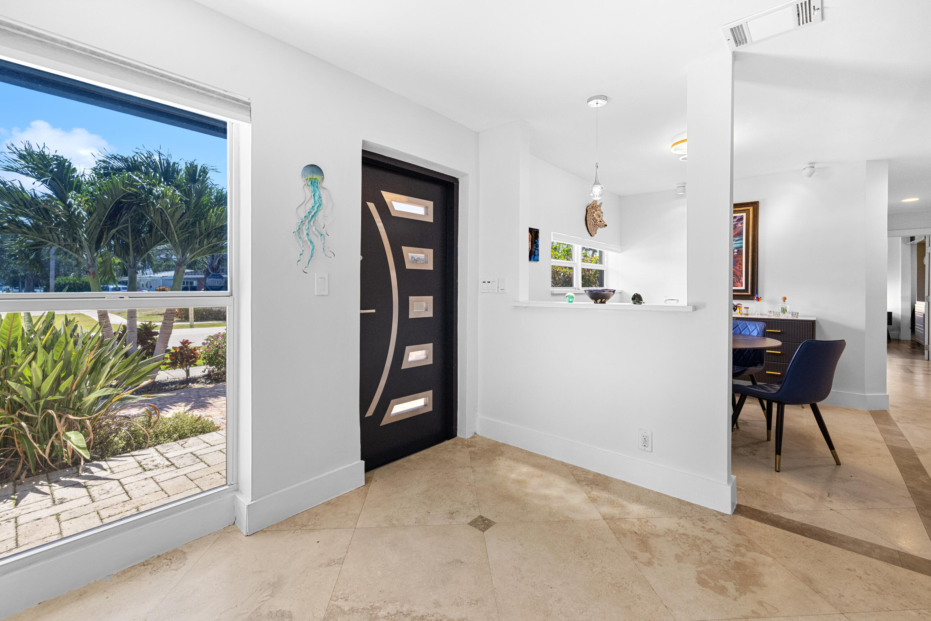 5041 NE 24th, Lighthouse Point FL 33064