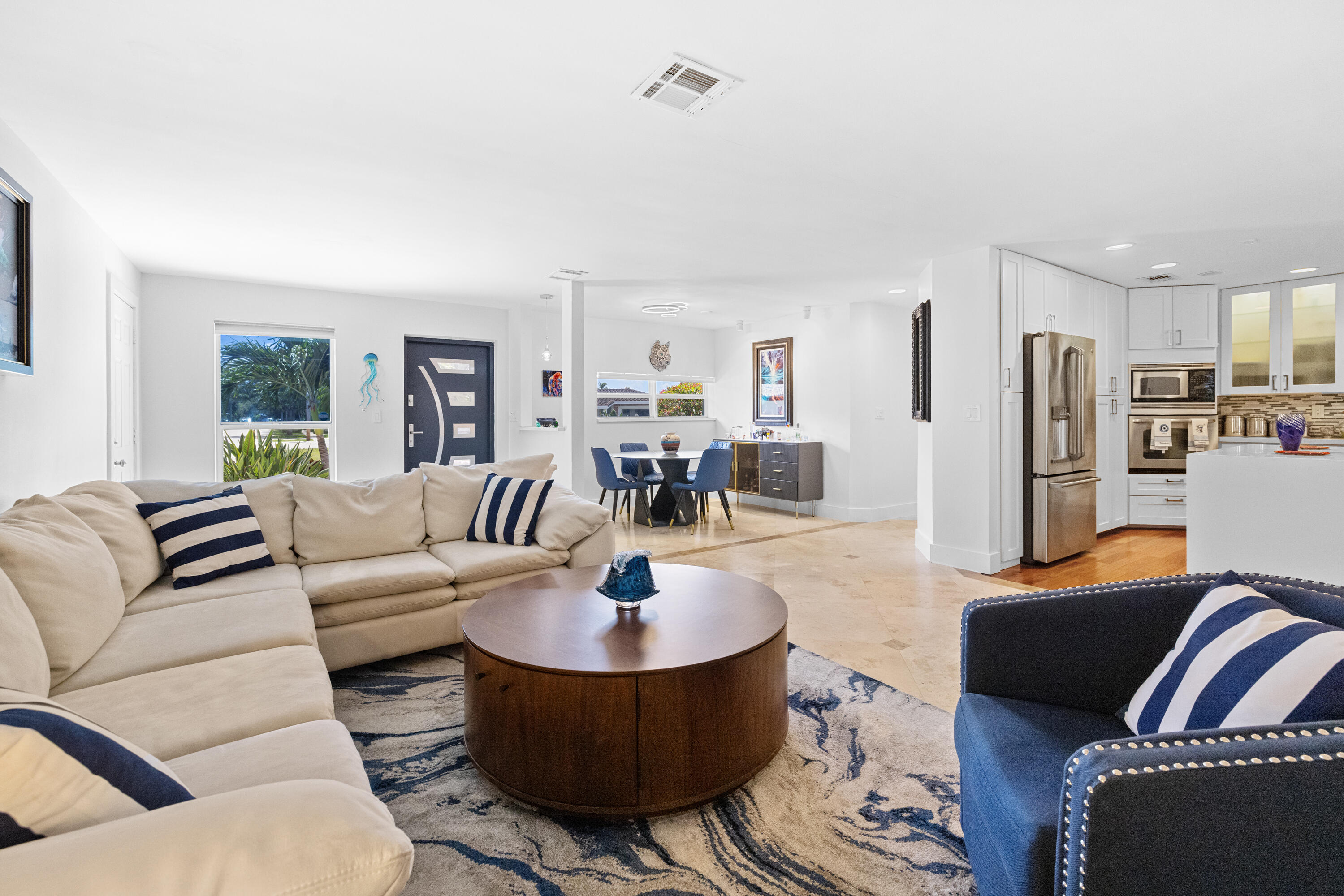 5041 NE 24th, Lighthouse Point FL 33064