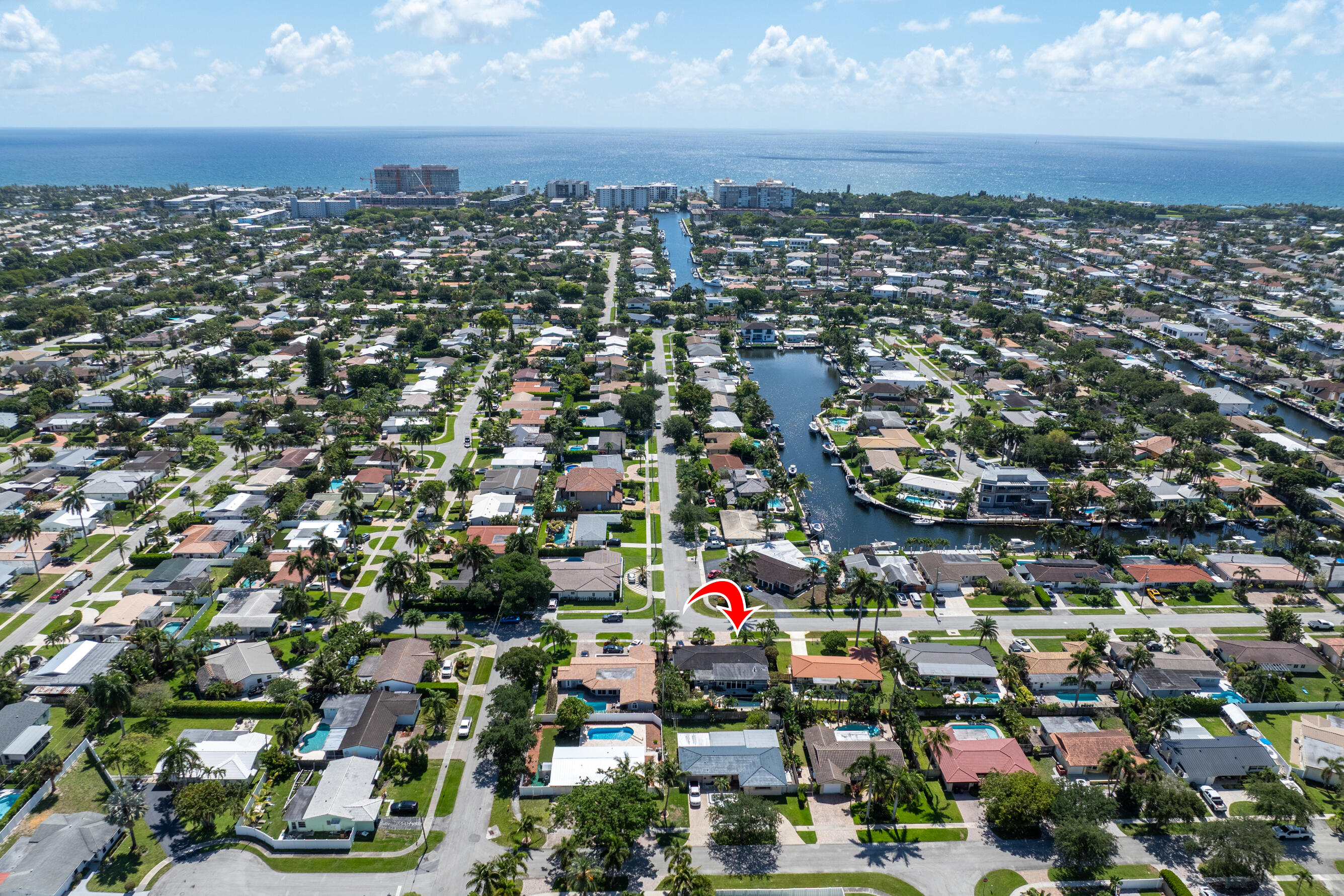 5041 NE 24th, Lighthouse Point FL 33064